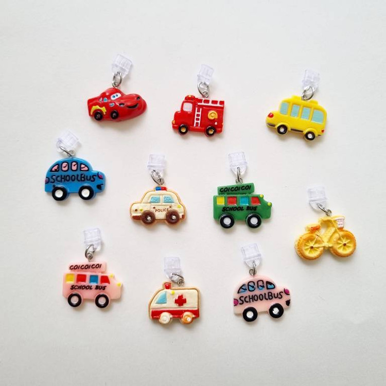 Plug/سوکت آویز های پینک چارم طرح وسایل نقلیه 🚙✨️
