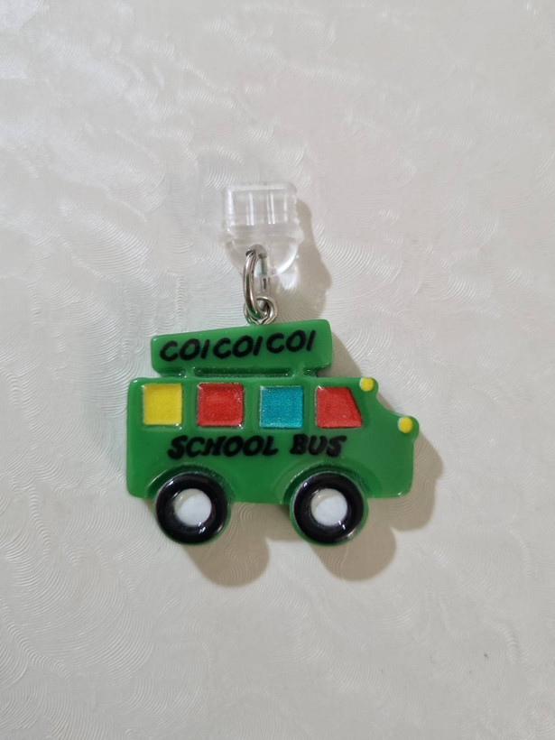Plug/سوکت آویز های پینک چارم طرح وسایل نقلیه 🚙✨️