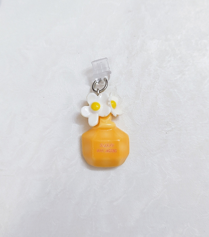 Plug/سوکت اویز پینک چارم طرح عطر 🎀